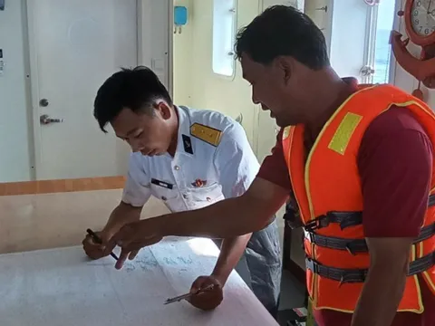 Tích cực tìm kiếm ngư dân mất tích của tàu cá tỉnh Phú Yên