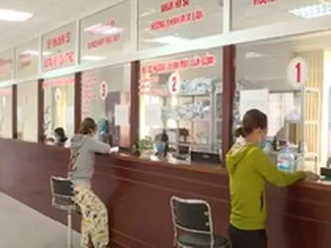 Vì sao lại đề xuất giữ 50% mức hưởng khi người lao động rút BHXH một lần?