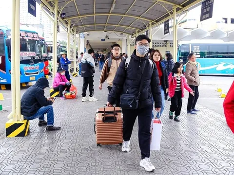 Mạnh tay xử “xe dù, bến cóc” dịp Lễ Giỗ Tổ Hùng Vương và nghỉ Lễ 30-4