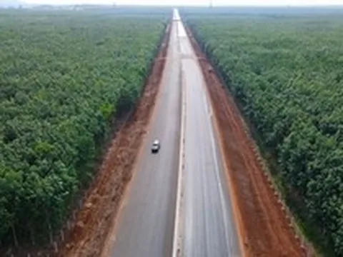 Toàn cảnh cao tốc dài 99 km giúp đi từ TP.HCM đến Phan Thiết trong 2 giờ