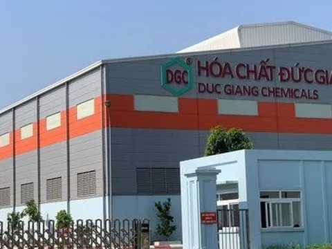 Hóa chất Đức Giang chi 635 tỷ đồng mua lại công ty sản xuất phốt pho