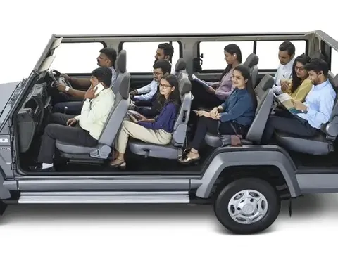 Độc lạ SUV 10 chỗ giống G-Class: Không có cửa lùa, nghĩ cảnh ra vào hàng ghế 4 đã thấy mệt
