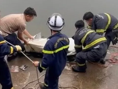 Hà Nội: Câu cá ở hồ, người đàn ông ngã xuống nước tử vong