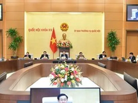 Nhân sự Ban Thư ký do Ủy ban Thường vụ Quốc hội phê chuẩn bổ nhiệm