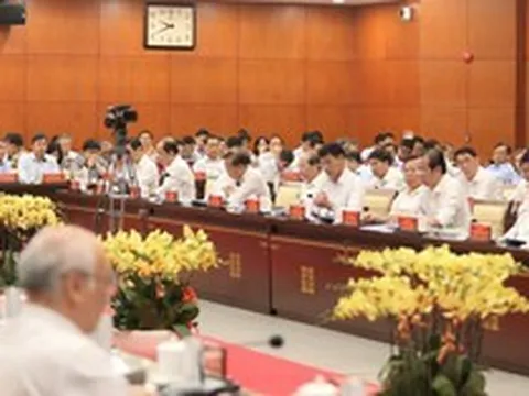 TPHCM tinh giản 10% biên chế viên chức hưởng lương ngân sách