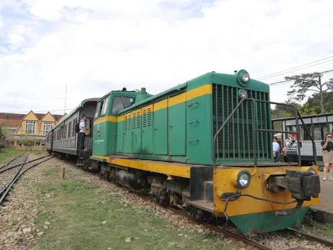 Tập đoàn Thụy Sĩ muốn tham gia dự án trùng tu tuyến đường sắt răng cưa của Đà Lạt