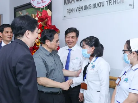 Thủ tướng dự lễ khánh thành Bệnh viện Ung bướu TP HCM cơ sở 2