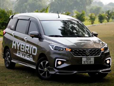 Bảng giá ô tô Suzuki tháng 4: Suzuki Ertiga Hybrid nhận ưu đãi 50% lệ phí trước bạ