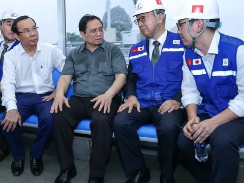 Thủ tướng đề nghị đưa metro số 1 hoạt động vào dịp lễ 2/9