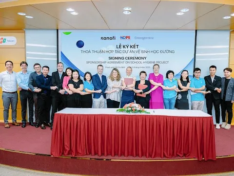 Xây dựng thêm 20 nhà vệ sinh cho học trò vùng núi Hà Giang