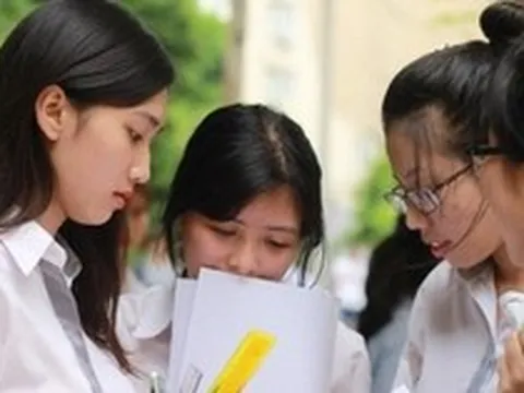 Thí sinh nào được miễn thi ngoại ngữ trong xét tốt nghiệp THPT 2023?