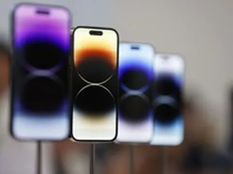 Apple 'in tiền' đỉnh thế nào: Cá kiếm từ cả điện thoại cũ lẫn mới, đến iPhone 8 lỗi thời vẫn tạo doanh thu, 1 máy qua tay tới 3 chủ