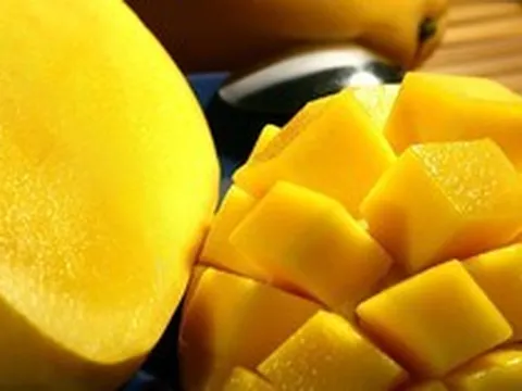 Đặc sản "nức lòng giới sành ăn" rớt giá cực mạnh, rẻ hơn cả hàng Trung Quốc