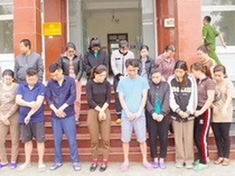 Hàng trăm công an đột kích phá đường dây đánh bạc trăm tỷ, giao dịch 1 tỷ/ngày