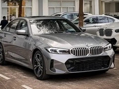 BMW 3-Series bản đắt nhất giá gần 1,9 tỷ đồng vừa về đại lý cho thấy nhiều điểm mới: Cắt phanh M, lần đầu có cửa nóc nhưng chưa bằng ‘Mẹc’ C