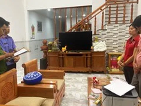 Hai cán bộ Cục Đăng ký đất đai - Bộ TN&MT bị bắt vì nhận hối lộ, làm sai lệch hồ sơ địa chính