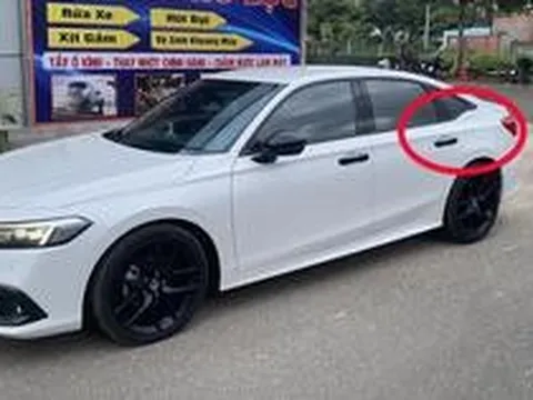 Vụ Civic bị sơn lại cửa sau rồi bán cho khách: Honda Việt Nam đồng ý đổi xe mới, đại lý vẫn không nhận trách nhiệm