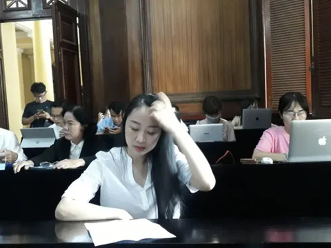 Vụ ôtô Mercedes tông nữ tiếp viên hàng không: Vì sao chậm bồi thường 1,5 tỉ đồng?