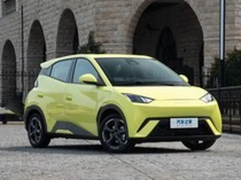 BYD mở bán tân binh 'khủng' của làng xe điện, chốt 10.000 đơn hàng trong 24 giờ, giá nhỉnh hơn 200 triệu đồng