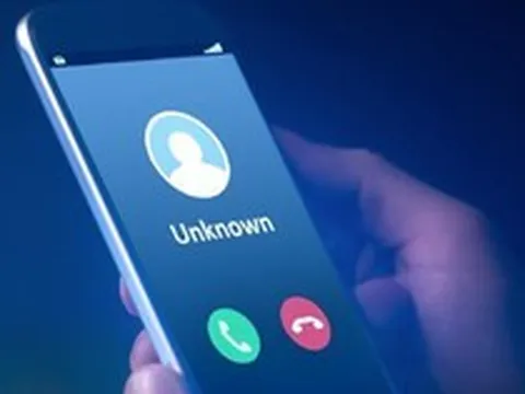 Cụ ông 71 tuổi mất gần 15 tỷ đồng sau cuộc điện thoại của cục trưởng công an dỏm