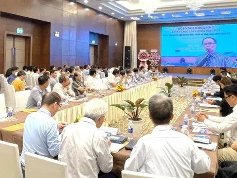 Cần hoàn thiện các văn bản quy phạm pháp luật quản lý chiếu sáng