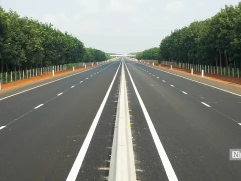 Hình ảnh cao tốc Phan Thiết – Dầu Giây trước ngày thông xe 30/4