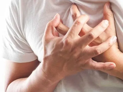 Khó thở nên đi khám, người đàn ông phát hiện mắc ung thư