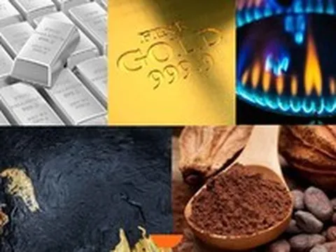 Thị trường ngày 22/4: Giá dầu và cà phê tăng, vàng, đồng, sắt thép giảm