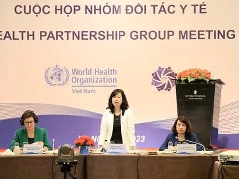 Bộ trưởng Y tế: Kiểm soát hiệu quả dịch Covid-19 và các dịch phát sinh