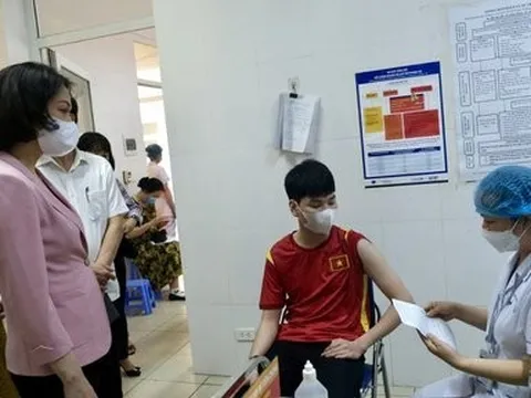 Đẩy mạnh tiêm chủng vắc-xin phòng Covid, đảm bảo không bỏ sót