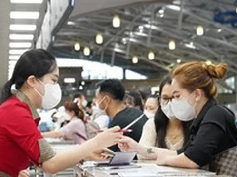 Sân bay Tân Sơn Nhất chuẩn bị đón lượng khách 'khủng' trong dịp nghỉ lễ 30/4