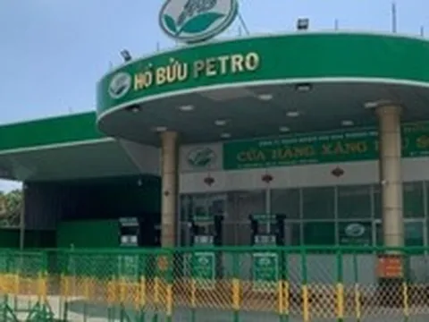 Hơn 100 cây xăng ở Bình Dương ngưng hoạt động, người dân gặp khó