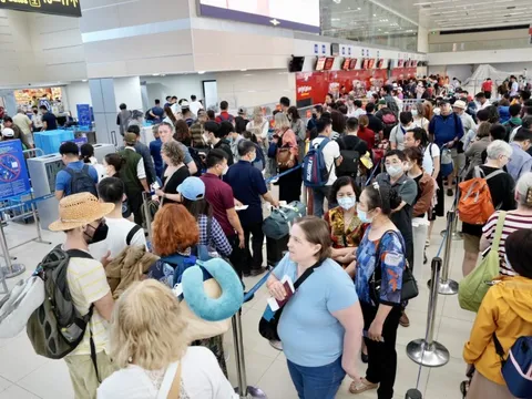 Giá vé máy bay dịp nghỉ lễ 30-4, 1-5 "hạ nhiệt"