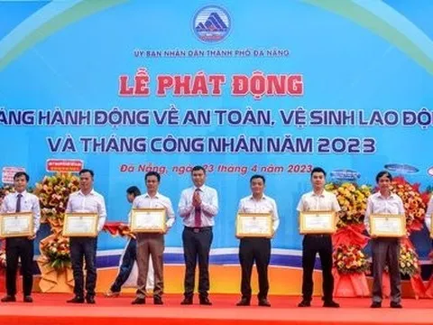Tp.Đà Nẵng trao 36 Mái ấm công đoàn