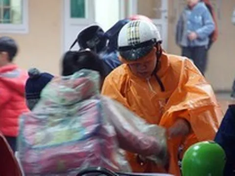 Miền Bắc đón mưa lớn, nền nhiệt giảm sâu