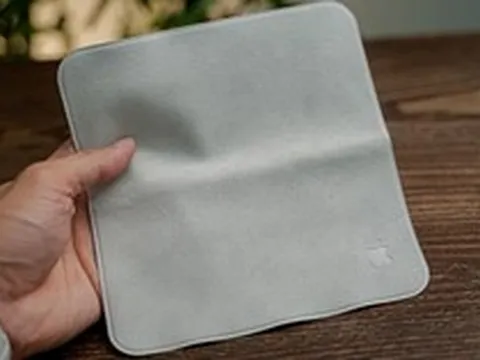 Khăn lau màn hình Apple giảm còn 100.000đ, tôi đã mua dùng thử và thấy bất ngờ