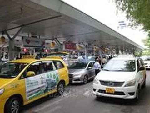 Yêu cầu làm rõ nguyên nhân gây 'ám ảnh' khi nhập cảnh ở sân bay Tân Sơn Nhất