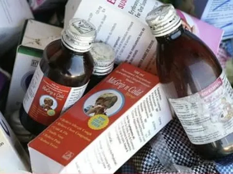 Bộ Y tế cảnh báo 14 loại siro ho khiến hàng trăm trẻ em thế giới tử vong