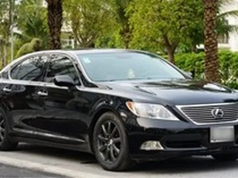 Chiếc 'xe Chủ tịch' Lexus LS 460 này từng là ao ước của người Việt nhưng nay chỉ còn 700 triệu đồng, rẻ hơn cả Altis bản tiêu chuẩn