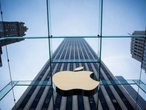 Cú bắt tay bom tấn giữa Apple và Goldman Sachs: Không màng tới lợi nhuận, mục tiêu là 'nhốt' 2 tỷ người dùng iPhone trong hệ sinh thái khổng lồ, đe doạ ngân hàng truyền thống