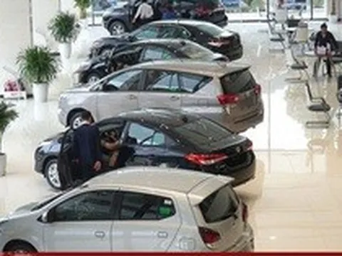 Bộ Công Thương ủng hộ giảm 50% phí trước bạ với ô tô trong nước