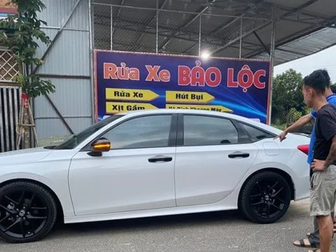 Vụ Civic RS bị mất sơn 'zin': Honda Việt Nam đồng ý đổi xe mới