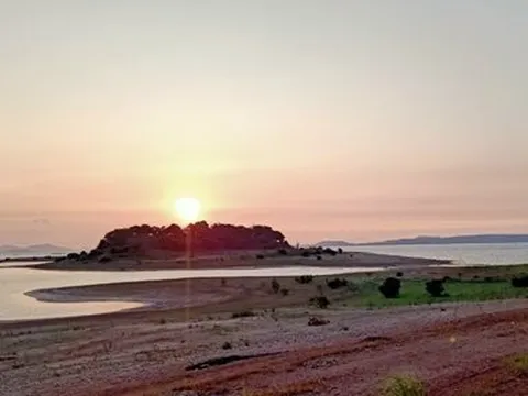 Xây dựng trái phép ở hồ Trị An: Chính quyền mời các hộ dân làm việc