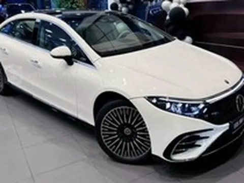 Kiếm tiền kiểu Mercedes: Khóa công suất xe, cho thuê 80 mã lực giá hơn 2 triệu/tháng, bán đứt gần 70 triệu đồng