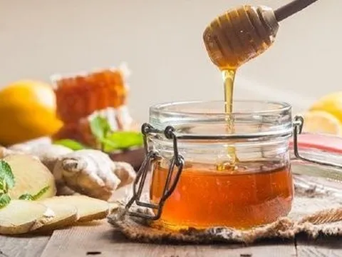 Mật ong được ví như "ông vua dinh dưỡng" nhưng nhóm người này nên tránh xa
