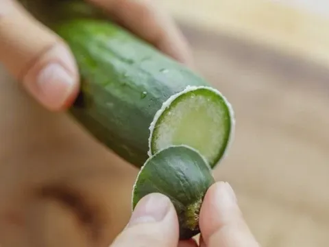 Mách bạn "đại kỵ" khi ăn dưa chuột, biết mà tránh