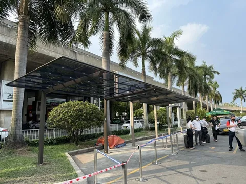 Khách ở sân bay Tân Sơn Nhất sắp không phải “phơi nắng” chờ xe công nghệ