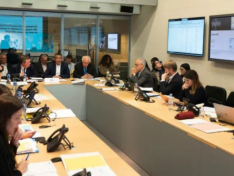 NÓNG: WHO triệu tập ủy ban khẩn cấp, bàn việc kết thúc đại dịch COVID-19