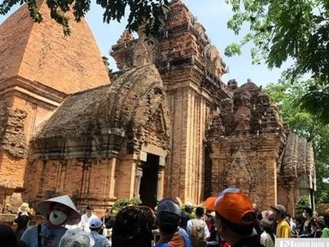 5 ngày nghỉ lễ, Khánh Hòa đón 798.100 lượt khách tham quan, nghỉ dưỡng