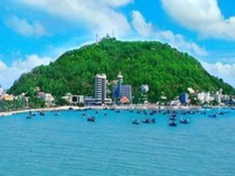 Vì sao khách đông nhưng phòng khách sạn vẫn 'rỗng' dù nghỉ dài ngày?